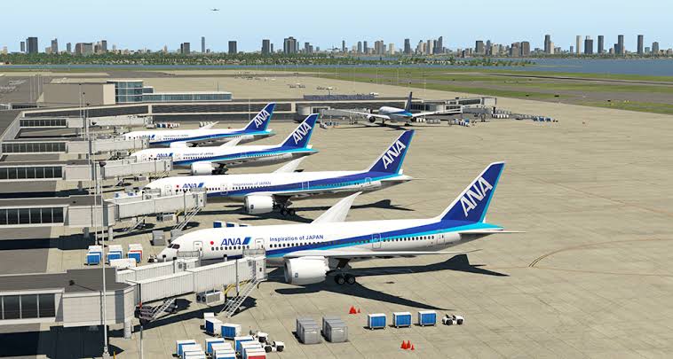 AIRLINERS
